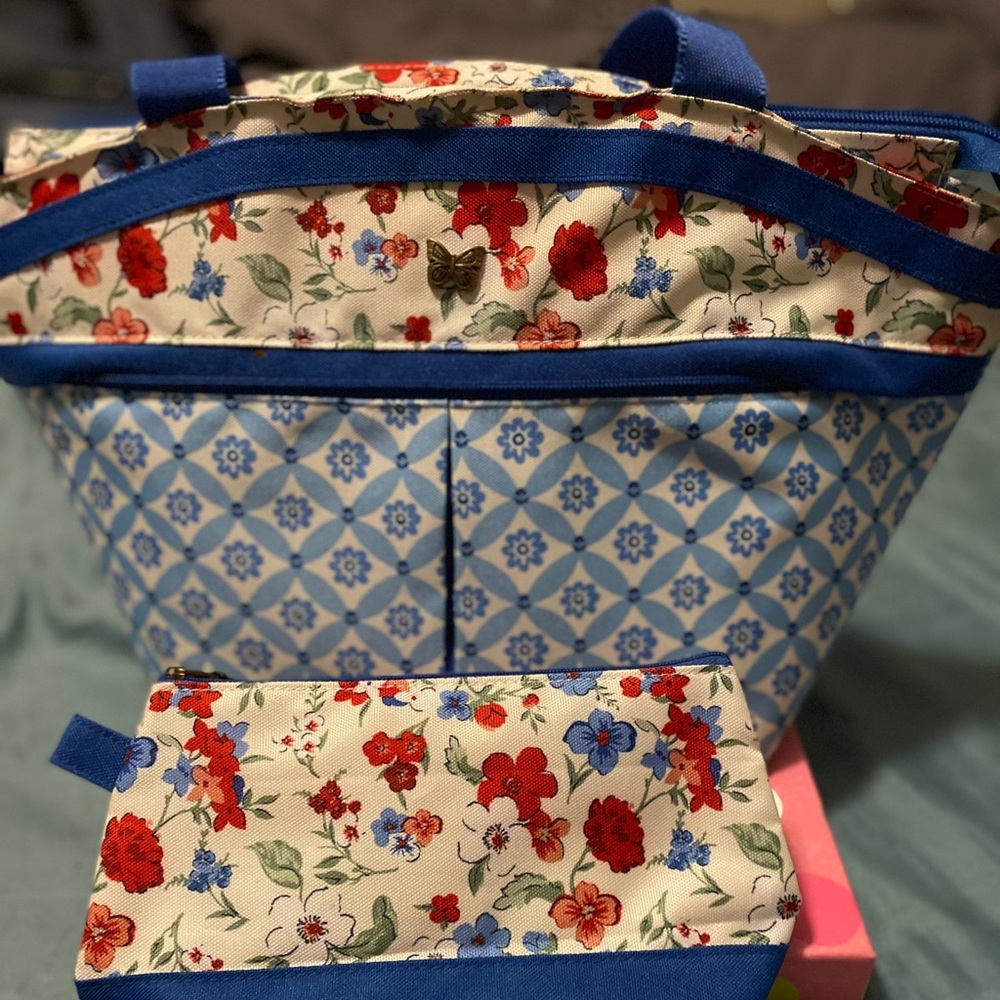 Lunch box